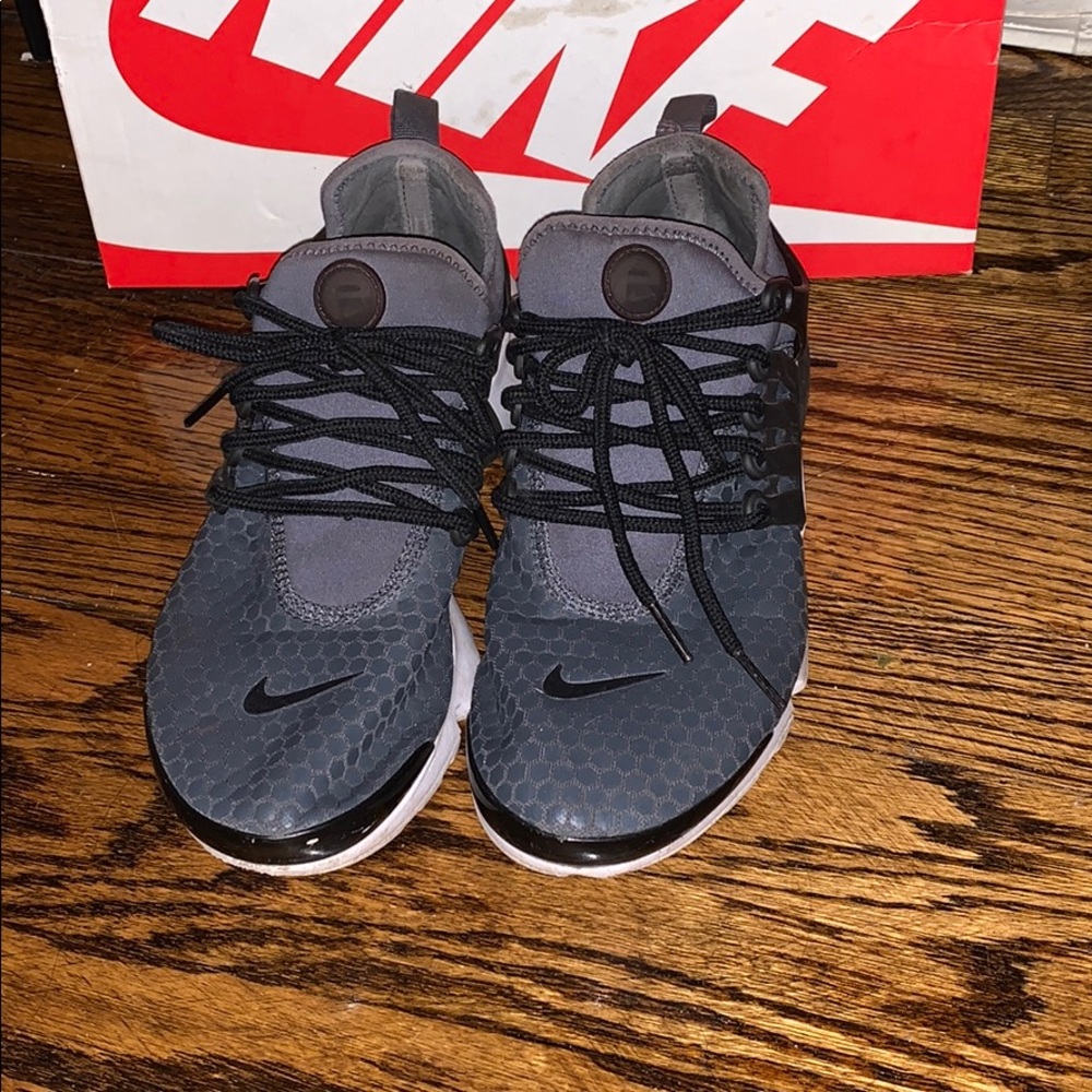 Nike Zaire Presto